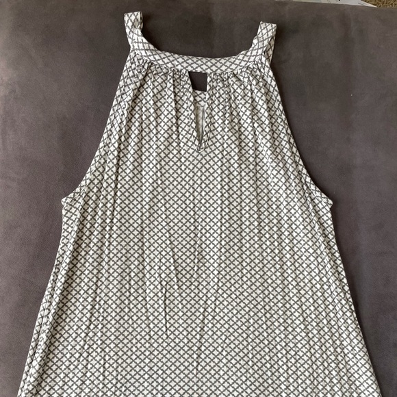 Loveappella Agather Printed Halter Knit Top - Picture 3 of 3